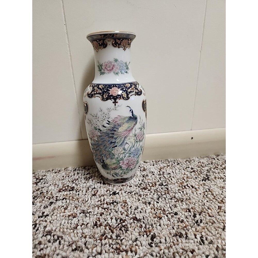 Vintage  Vase Peacock Birds & Flowers 8.25" Japan Porcelain‎ from Japan